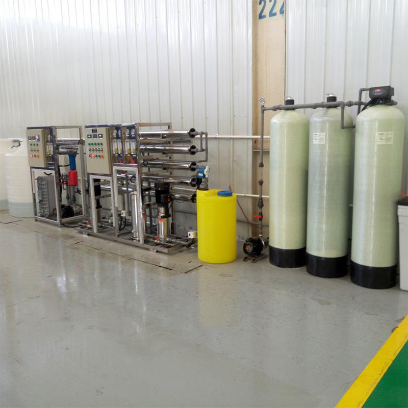 淺層石英砂過濾器連同濾料的重量是多少？